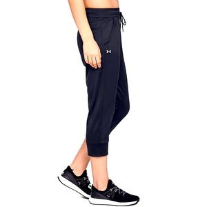 Under Armour Tech  Capri Pants